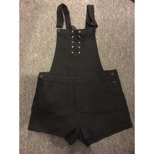 Black Pacsun Overalls